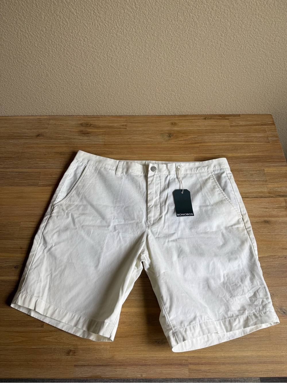 Bonobos Men’s White Flat Front Cotton Chino Shorts